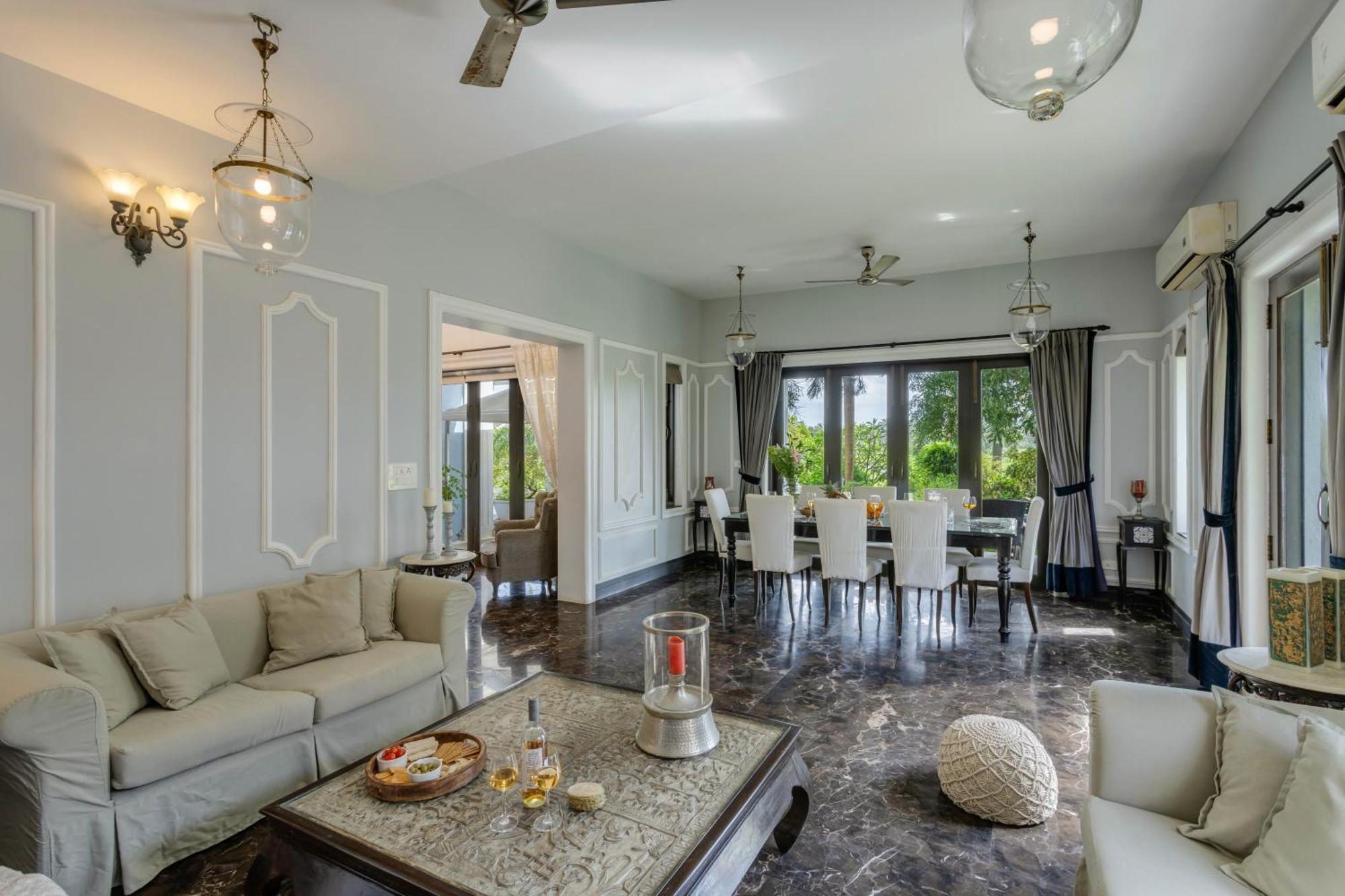 One - 5br With Private Pool & Outdoor Deck In North Goa